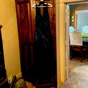 Evening dress, or party dress comes with a neck scarf only worn once